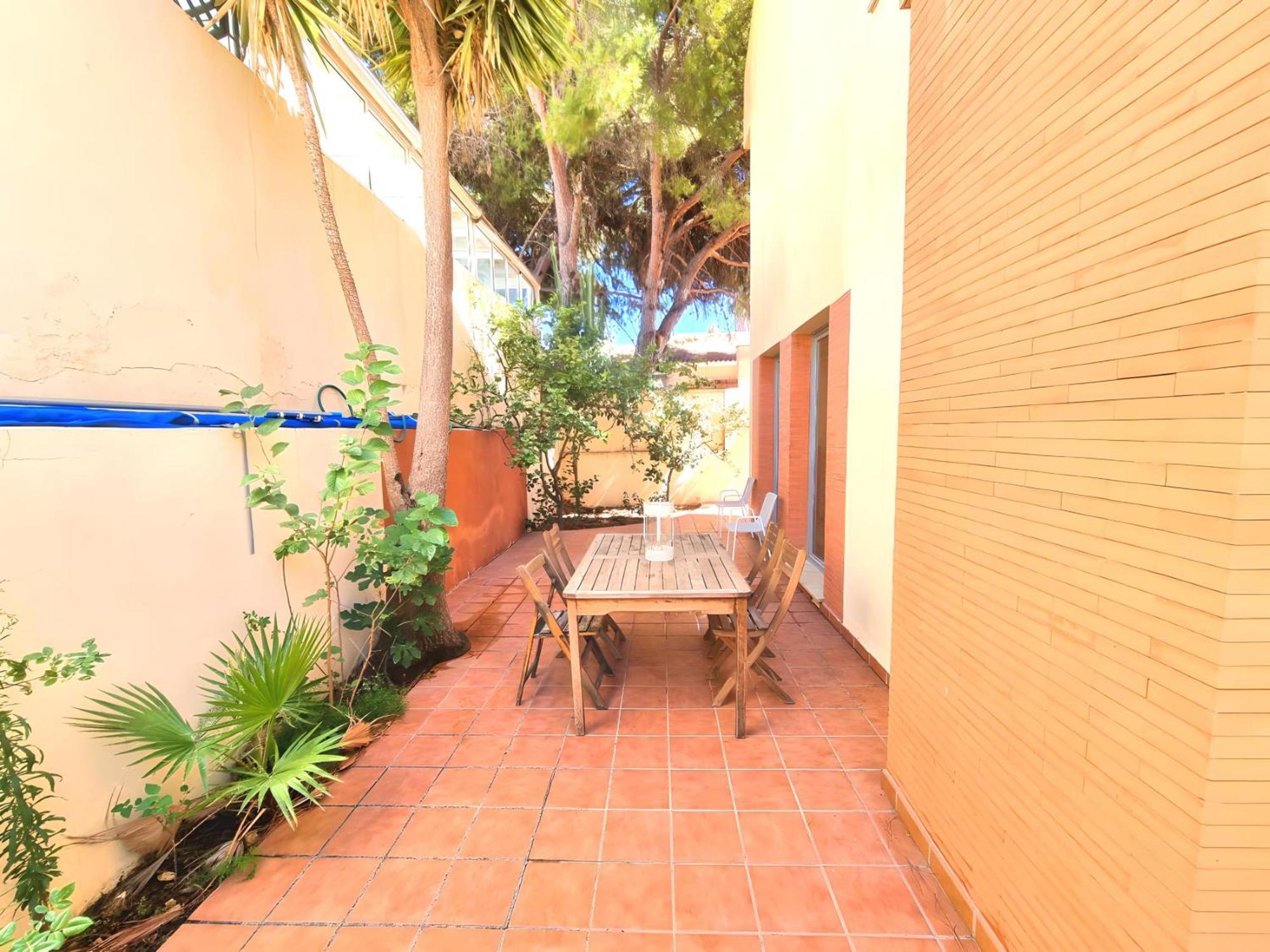 Stunning Home With Outdoor Swimmingpool, 4 Bedrooms And Wifi Benalmádena Dış mekan fotoğraf